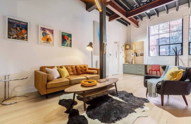 Fitzroy Thrills in MacRobertson Factory Conversion
