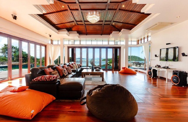 Five-Star Retreat: A Luxe Escape in Phuket.