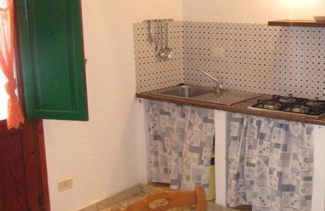 flat 'Alba 4' with terrace