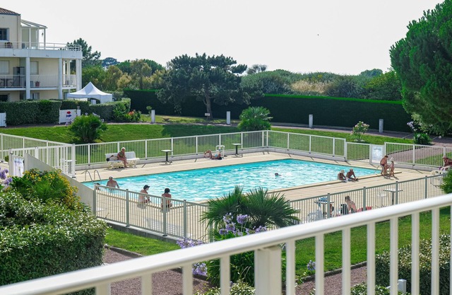 Flat quartier La Pironnière Les Sables - 4 people