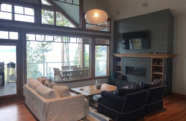 Flathead Lake Waterfront Getaway