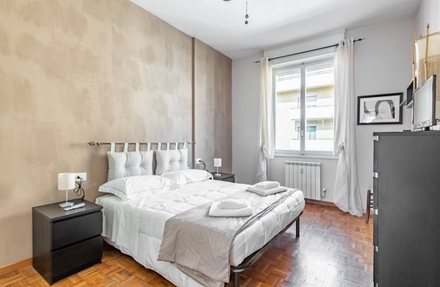 Florence Modern & Bright Apartment!