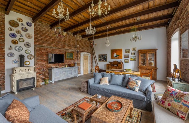 Folwark Rafałówka by Noclegi Renters
