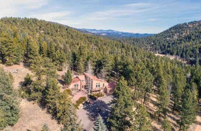 Foothills Retreat with Hot Tub