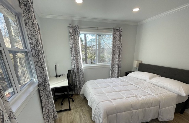 For Big Family | ♛7 BR,5BA, 5★Location, Deck