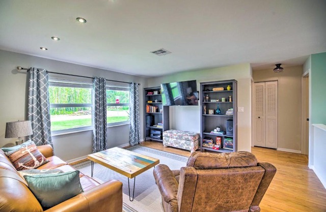 Fort Pierce Retreat with Private Pool and Kayak!