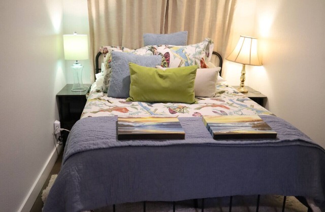 Four Bedrooms near UW Cap Hill and Arboretum