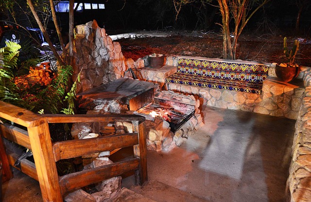 Foxy Crocodile Bush Retreat