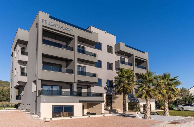FRADAMA Blue A3 | Adriatic Luxury Villas