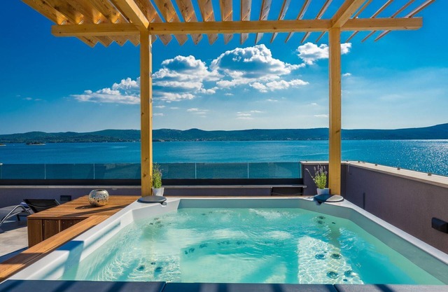 FRADAMA Blue A2 | Adriatic Luxury Villas