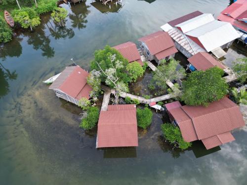 Friend of Nature Bungalow