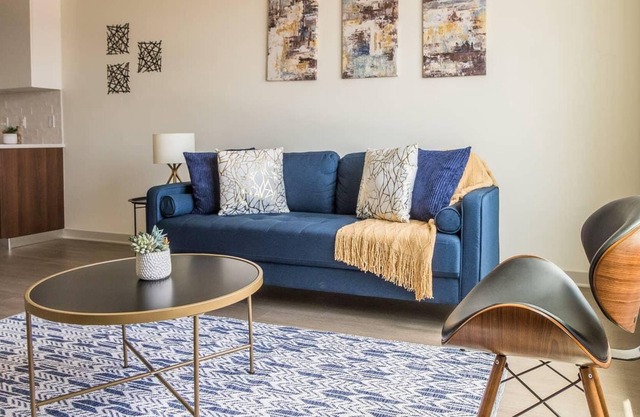 Frontdesk | Modern 1BR in Butchertown by River