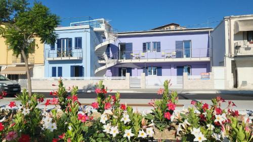 Fronte mare alba chiara - Houses & Flats
