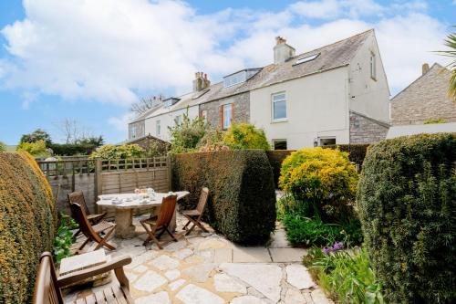 Froxfield Cottage