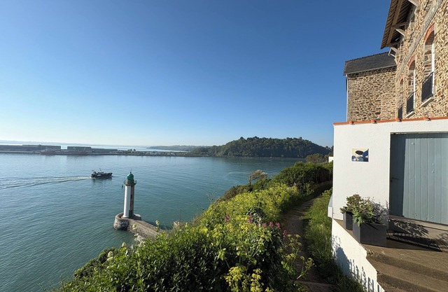 FULL SEA VIEW, EXCEPTIONAL apartment Phare de la pointe à l'aigle 4/6 Pers