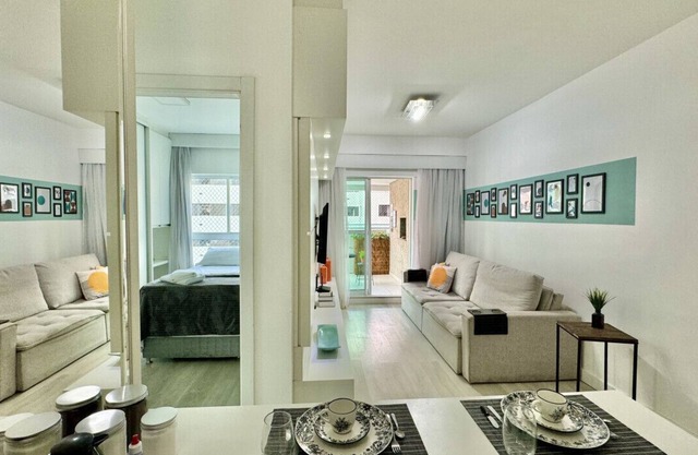 Fun 1-bedroom apartment with washer-dryer and balcony