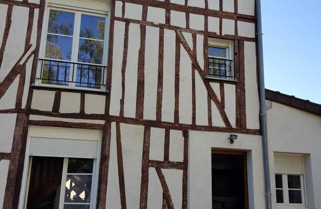 Furnished Appartment F4 in House CHALONS EN CHAMPAGNE