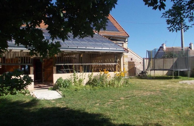 Gîte Écologique Proche Bocage avec Jardin et Jeux pour Enfants - FR-1-489-40