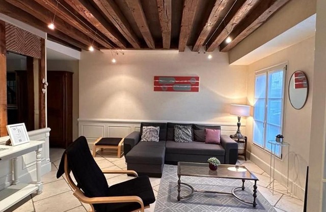Gîte de charme à Artenay : 5 chambres, jardin clos, proche Orléans et Paris, idéal familles et amis - FR-1-590-269