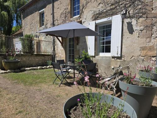 Gîte de Charme à Souvigny, Jardin Privatif, Animaux Bienvenus - FR-1-489-581