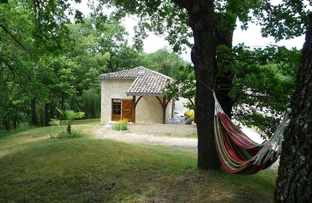 Gîte de Roquefau - CASTELNAU-MONTRATIER