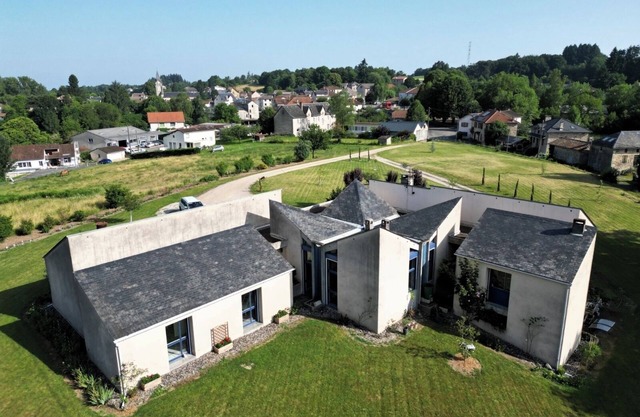 Gîte in architect-designed house