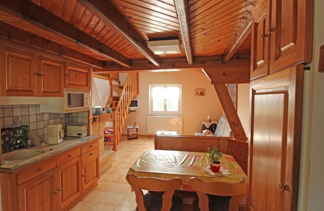 Gîte Jussarupt, 2 pièces, 4 personnes - FR-1-589-201