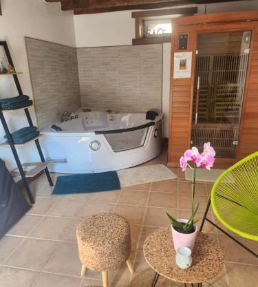 Gîte l'étable détente SALLE SPA EN SUPPLEMENT