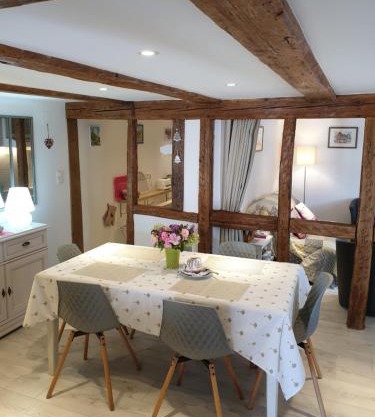 Gîte, Maison indépendante "Chez Yvette et André" 2 à 6 pers, Ribeauvillé à 3 km, Colmar à 10 km