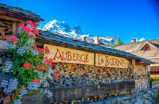 Gîte/Refuge de montagne 31 lits Magnifique vue chaîne du Mont Blanc