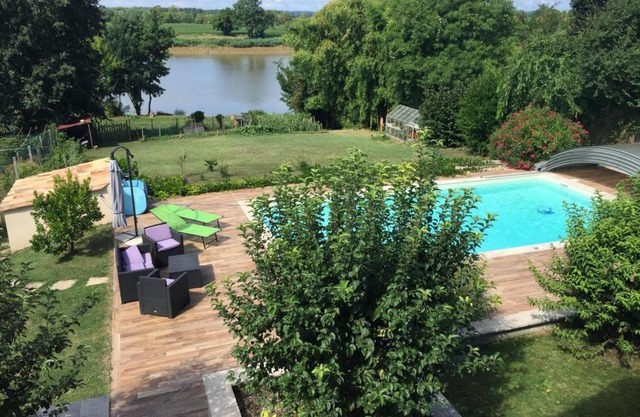 Gîte Saint-Sulpice-de-Faleyrens, 3 pièces, 4 personnes - FR-1-440-172