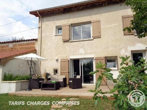 Gîte spacieux avec jardin et terrasse à Maringes - FR-1-496-174
