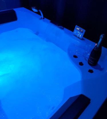 Gîtes & SPA du bien-être - SPA privatif