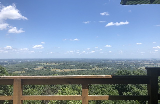 Gaither Mountain Cabin close to Compton, Ponca & Branson