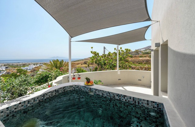 Galaria Serenity Suites
