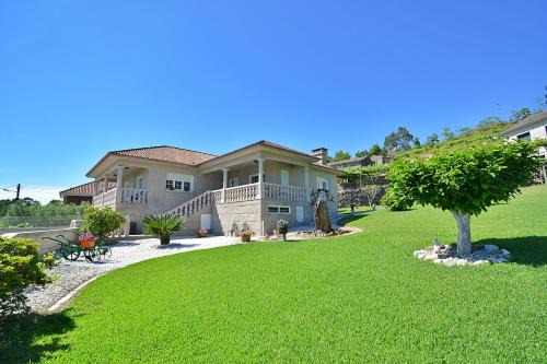 GALIHOST - A Casa de Otilia