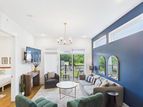 Gallatin Retreat-Private Balcony-In East Nashville