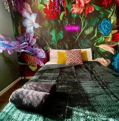 Garden Hideaway Minutes to Fishtown
