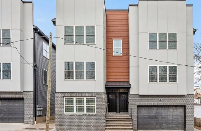 Gateway to Adventure: Modern Home Minutes from EWR
