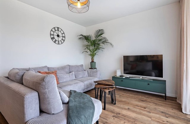 Gdańsk Apartment - Parking, Terrace & Garden - by Rentujemy