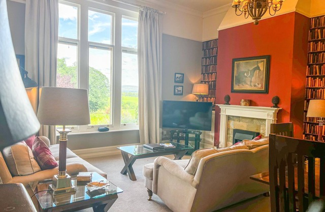Geltsdale Garden Cottage is all ground floor with 2 bedrooms and 2 bathrooms