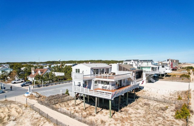 Geneva Seas in South Bethany: Luxurious 16-Guest Retreat with Vast Ocean Views!