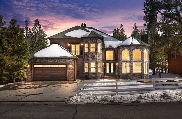 Get ready to be AMAZED at the Castle of Big Bear Lake!