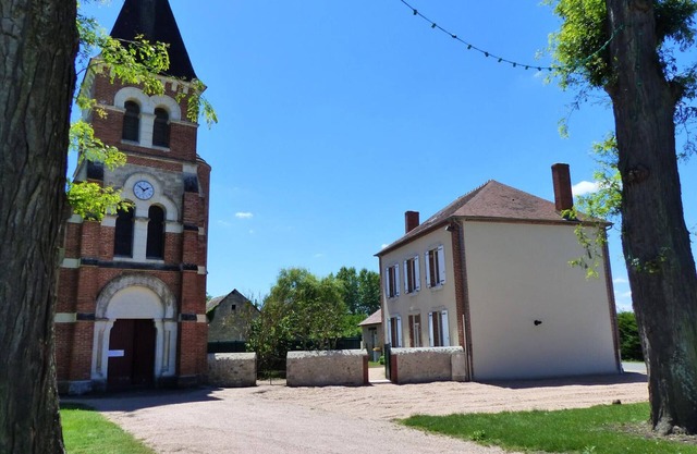 Getaway at rectory with garden near river