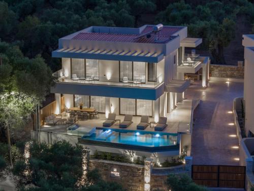 Gioarde Luxury Villa with Private Pool & Sea Views, by ZanteWize