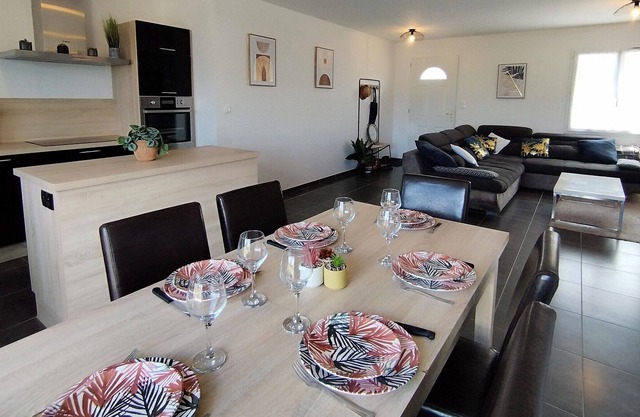 Gite Bourges, 2 bedrooms, 6 persons