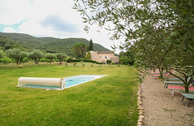 Gite Cabernet 8 Personnes - La Grange des Aurièges - Piscine et Mini-ferme