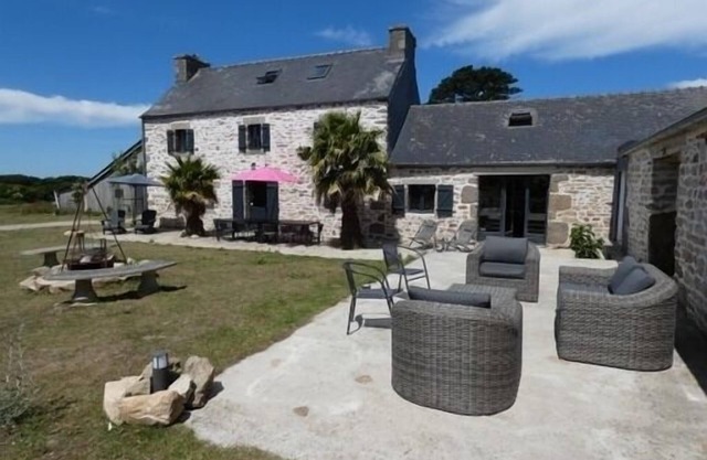Gite d'exception: Gite with heated pool 12/14 people