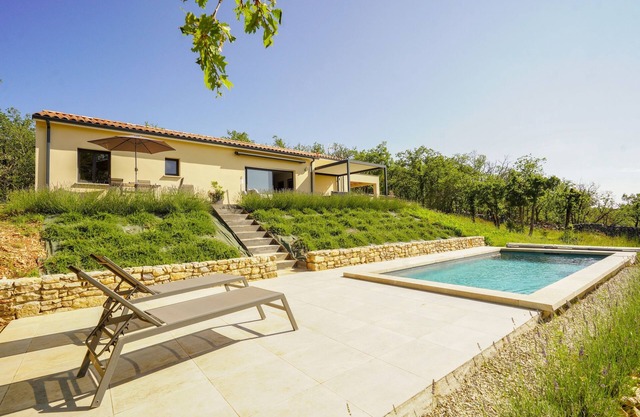 Gite de Chantecoucou - Piscine privative et vue imprenable