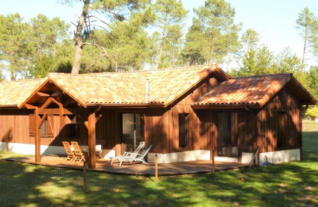 Gite en forêt landaise avec jacuzzi d'intérieur